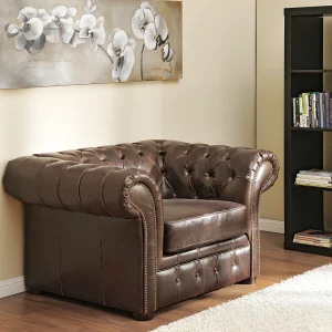 Fauteuil chesterfield CLOTAIRE van leer met lived-in aspect Fauteuil chesterfield CLOTAIRE van leer met lived-in aspect