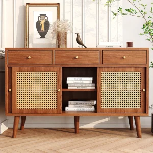 Eikenhouten dressoir met 3 lades en 3 rotan deuren, gouden handgrepen, houten poten – voor woonkamer of slaapkamer Eikenhouten dressoir met 3 lades en 3 rotan deuren, gouden handgrepen, houten poten – voor woonkamer of slaapkamer