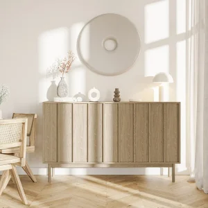 Driedeurs ladekast – 150 cm – geolied eikenhoutkleur – NEKSTO Driedeurs ladekast – 150 cm – geolied eikenhoutkleur – NEKSTO