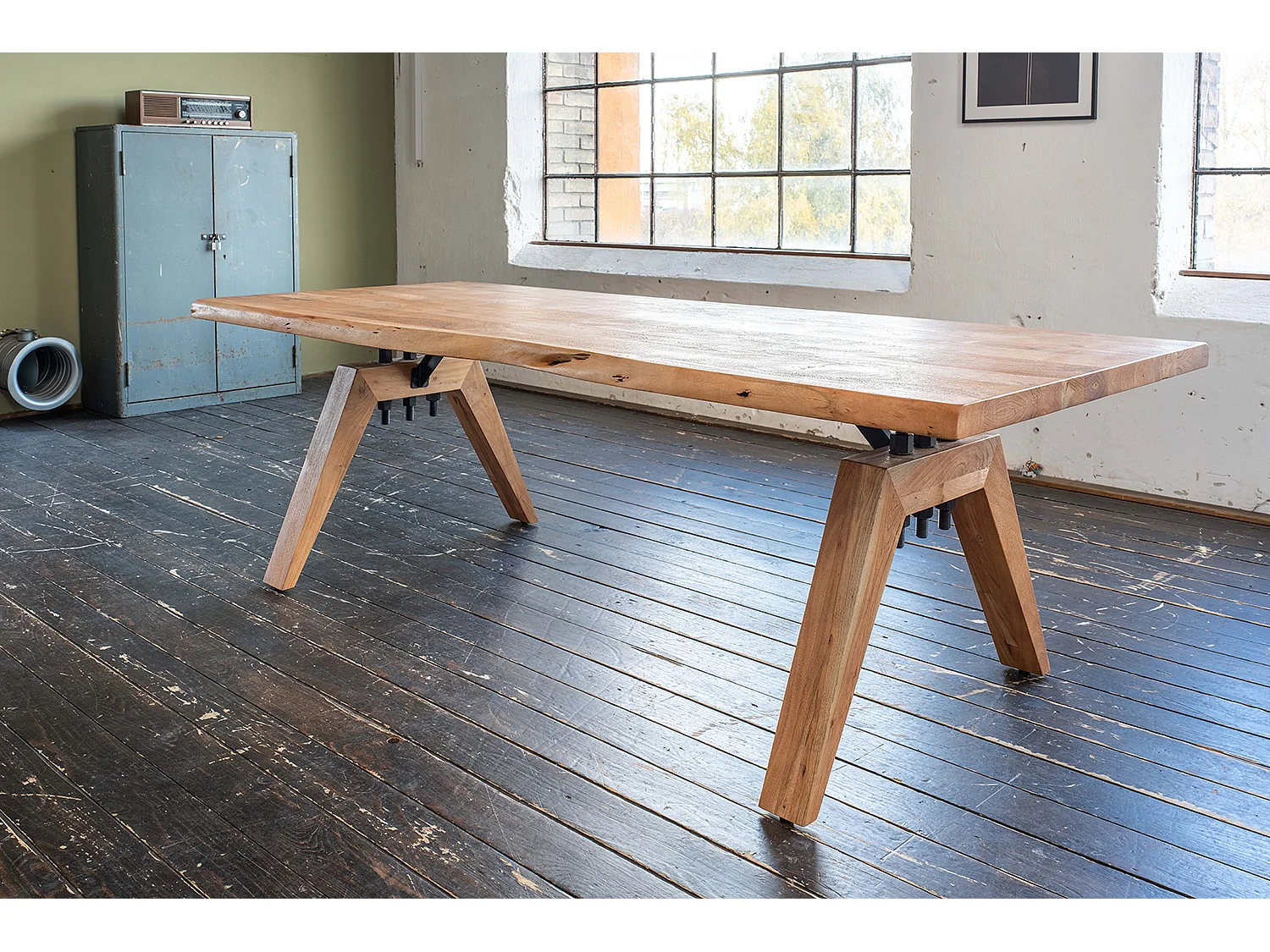 Eettafel - Bruin Hout - 240 x 100 cm - WOODY