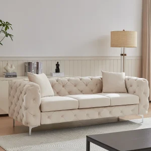 Driezits-Chesterfield-bank van beige velours en metalen poten EDWINA Driezits-Chesterfield-bank van beige velours en metalen poten EDWINA
