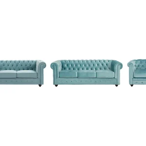 Drie- en tweezitsbank en fauteuil van pastelblauw velours CHESTERFIELD