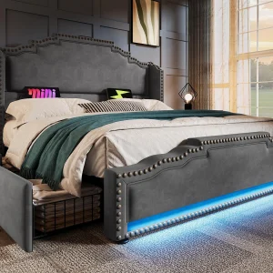 Gestoffeerd tweepersoonsbed 180×200 cm – met 4 lades – met LED-verlichting en oplaadpoorten – Grijs Gestoffeerd tweepersoonsbed 180×200 cm – met 4 lades – met LED-verlichting en oplaadpoorten – Grijs