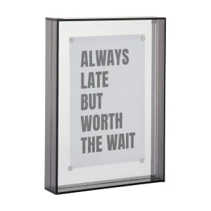 Fotolijst Gayo – 14x19x14 cm – Grijs Fotolijst Gayo – 14x19x14 cm – Grijs