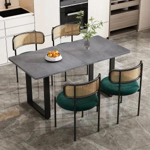 Eetkamertafel en stoelenset (5 stuks) – 4 fluwelen stoelen en 1 tafel – spaanplaat – groen en zwart.