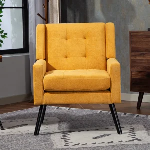 Fauteuil bekleed met gele linnen stof en houten poten. Fauteuil bekleed met gele linnen stof en houten poten.