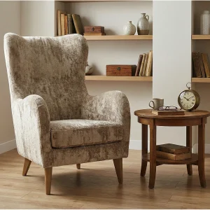 Elegante relaxfauteuil met gevormde zitting en rugleuning. Elegante relaxfauteuil met gevormde zitting en rugleuning.