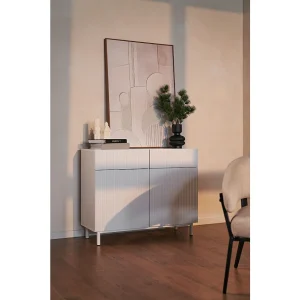 Dressoir met 2 deuren – groefstructuur en 2 lades – Greige – 100 cm – VELDIO NEW Dressoir met 2 deuren – groefstructuur en 2 lades – Greige – 100 cm – VELDIO NEW