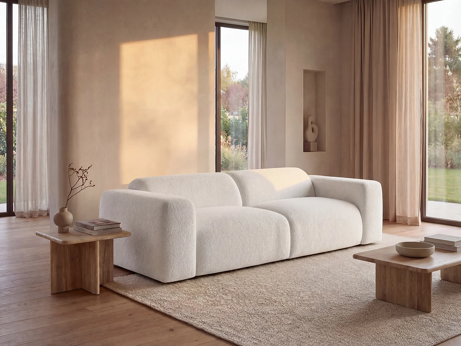 Driezitsbank van witte boucléstof met design-stijl POGNI van Maison Céphy