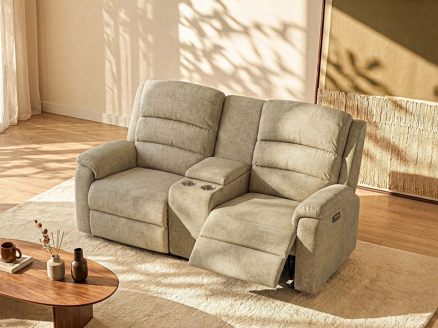 Elektrische relax-tweezitsbank van taupe stof met plankje NEVERS