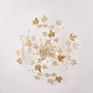 Edera Plafonnier en fer laqué ivoire décor or antique et strass cristal 4 lumières H.22 d.60 BL50-PL4-AV Edera Plafonnier en fer laqué ivoire décor or antique et strass cristal 4 lumières H.22 d.60 BL50-PL4-AV