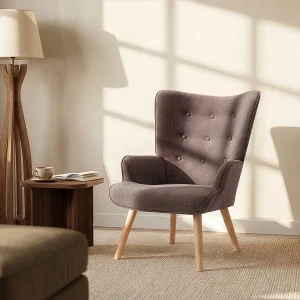 Fauteuil van taupegrijze stof met capitonnage. Scandinavische stijl. VATELY Fauteuil van taupegrijze stof met capitonnage. Scandinavische stijl. VATELY