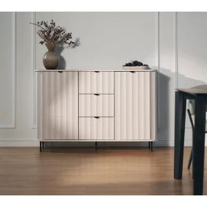 Dressoir met 2 deuren en drie lades – cashmeregrijs – 137 cm – NOVADO Dressoir met 2 deuren en drie lades – cashmeregrijs – 137 cm – NOVADO