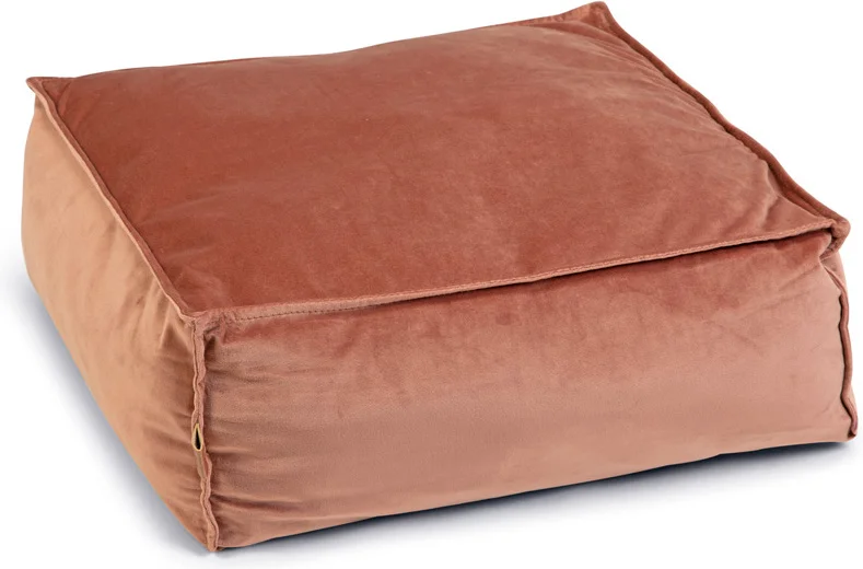 Designed by Lotte kattenkussen Velveti roze 50 x 50 x 20 cm