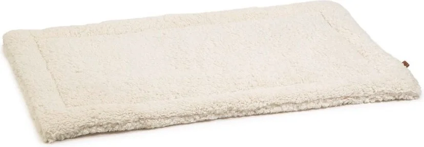 Designed by Lotte vetbed Ligra crème  49 x 36 x 3 cm