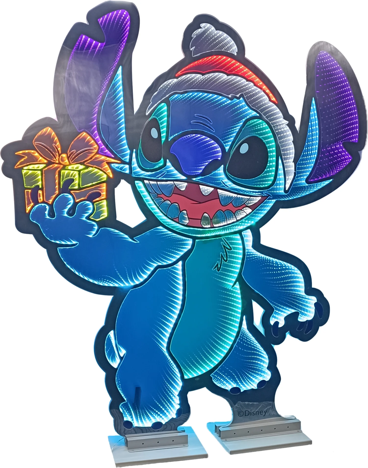 Disney kerstfiguur Lilo & Stitch stitch met cadeau met verlichting 123,5 x 2,6 x 141,8 cm